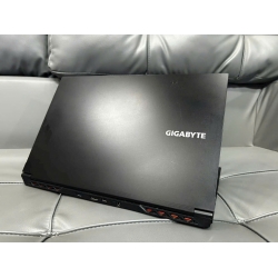GIGABYTE G5 – Laptop Gaming Mạnh Mẽ, i5-12500H, RTX 3050, 15.6” 144Hz, RAM 8GB, SSD 512GB