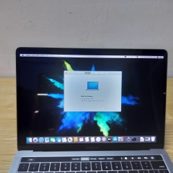 Mac Pro 2017 I5,R8G,512G, VGA Iris1.5G ,13.3 Rentina 2560 X 1600